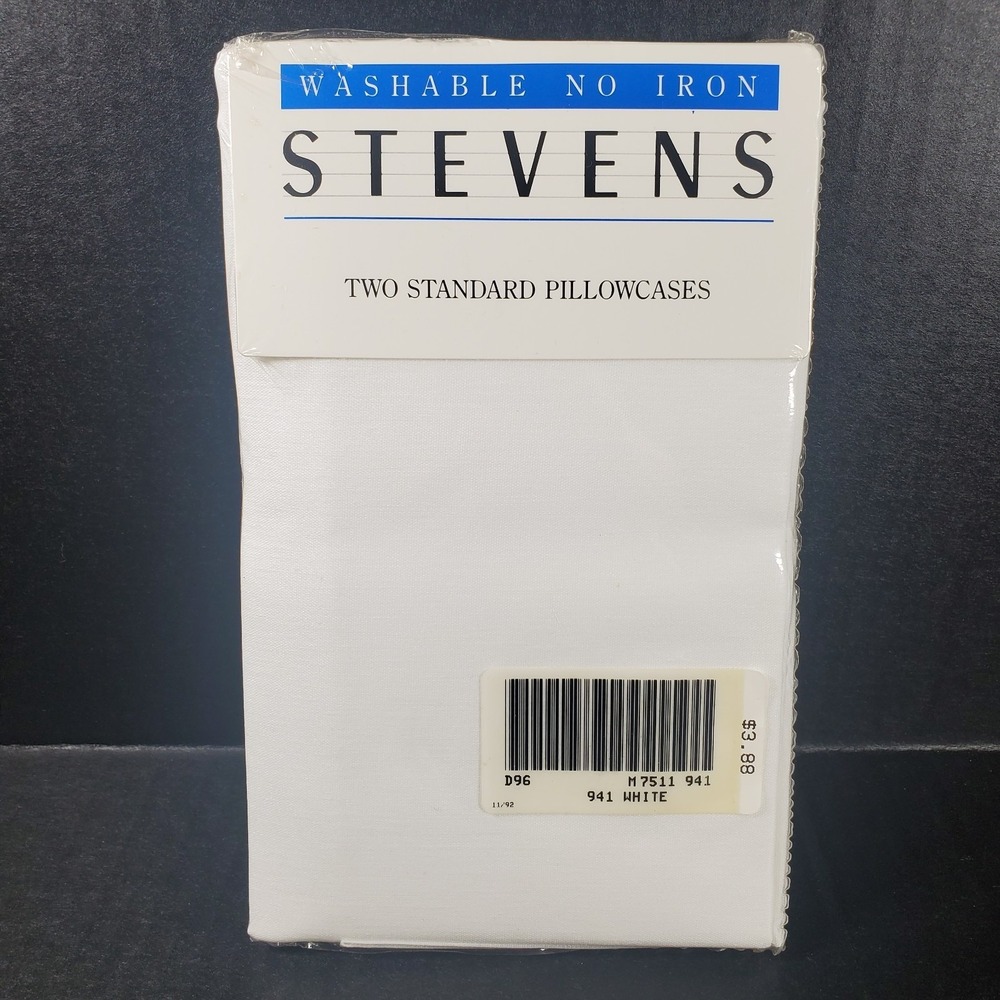 Vintage Stevens No Iron Two Standard Pillowcases,  White - NOS Made In‎ USA